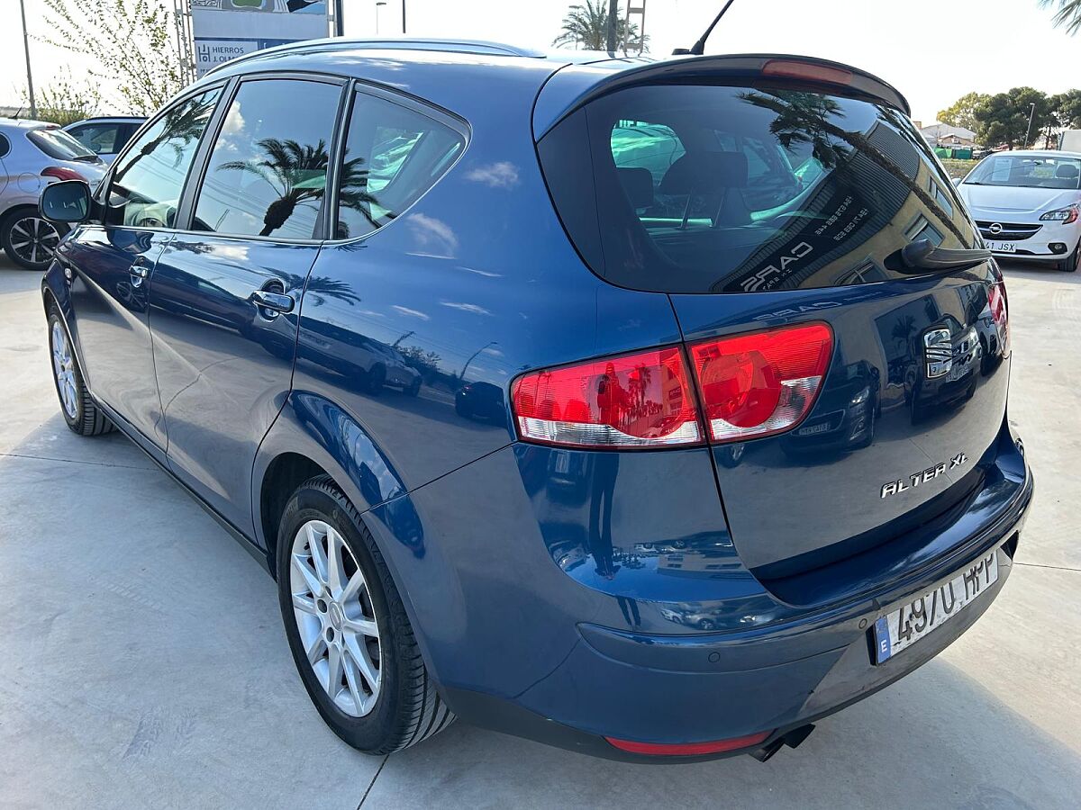 SEAT ALTEA XL STYLANCE 2.0 TDI AUTO SPANISH LHD IN SPAIN 103000 MILES SUPER 2013